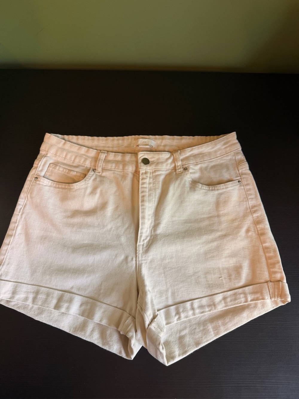H&M Cream High-Rise Denim Shorts